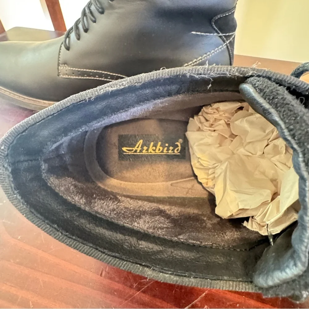 Arkbird black leather Chuka boots men’s size 12
